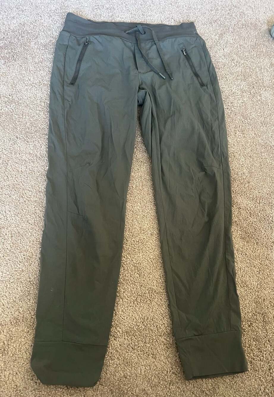 Athleta Trekkie North Jogger Size 6 Green Athletic Pants
